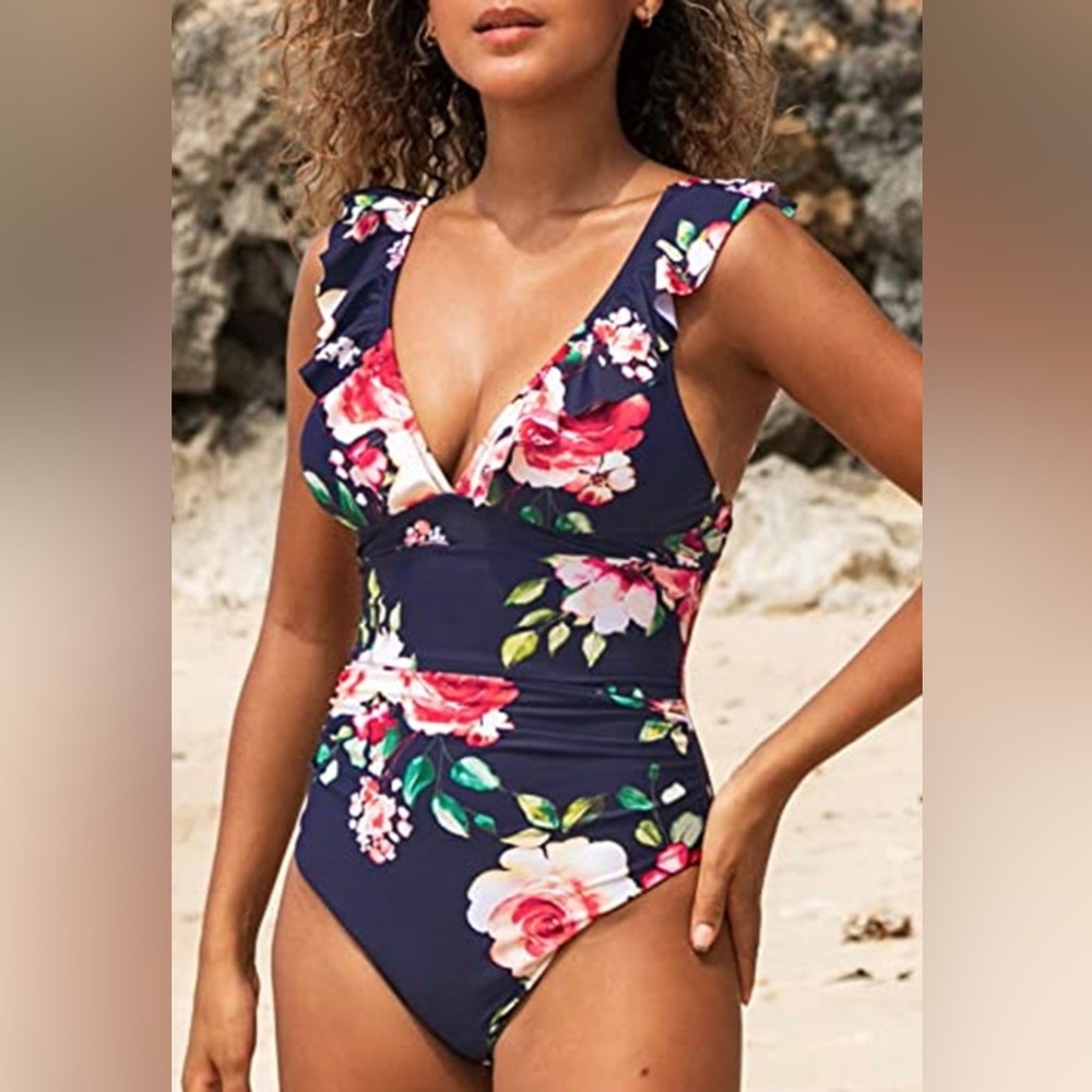 Cupshe One piece Swimsuit